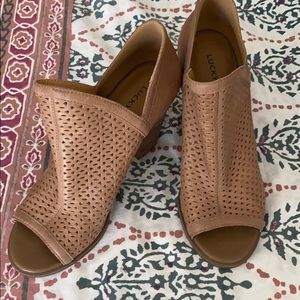 Lucky Brand perforated booities